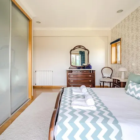 Casa Ar-belo By House And People