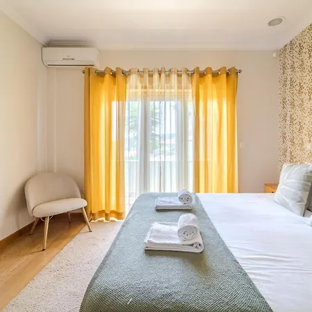 Casa Ar-belo By House And People