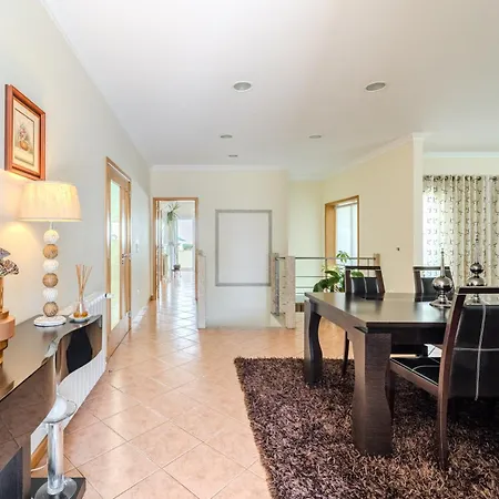 Casa Ar-belo By House And People * Tamel