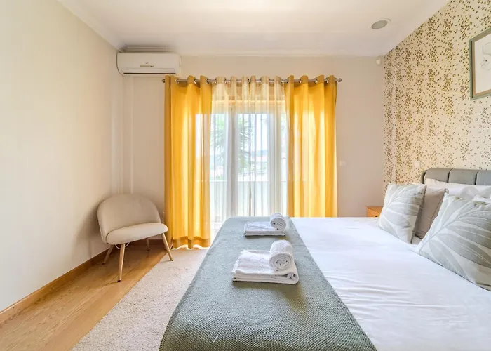 Casa Ar-belo By House And People