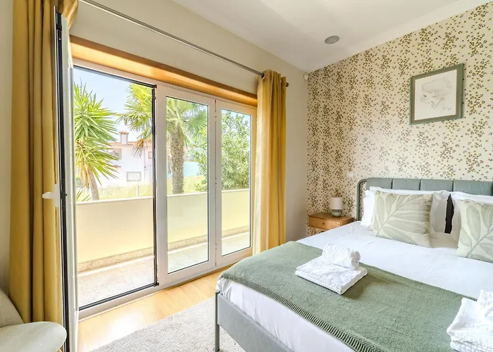 Casa Ar-belo By House And People * Carapetos