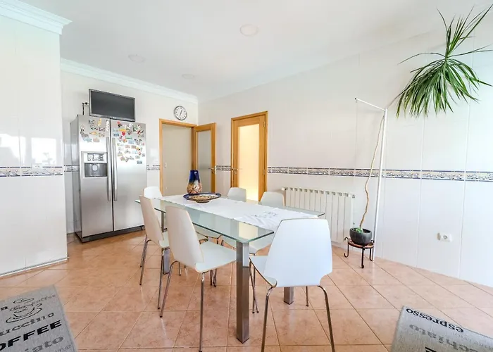 Casa Ar-belo By House And People Tamel