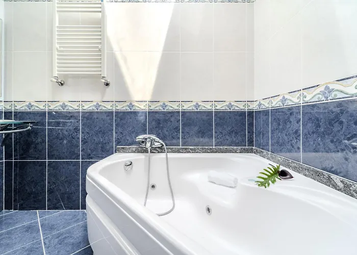 Casa Ar-belo By House And People Carapetos