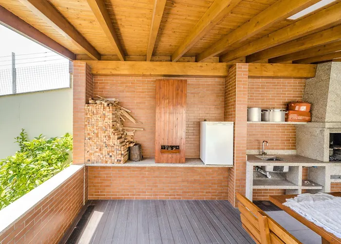 Casa Ar-belo By House And People Tamel