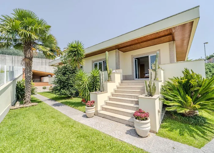 Casa Ar-belo By House And People Дом отдыха *